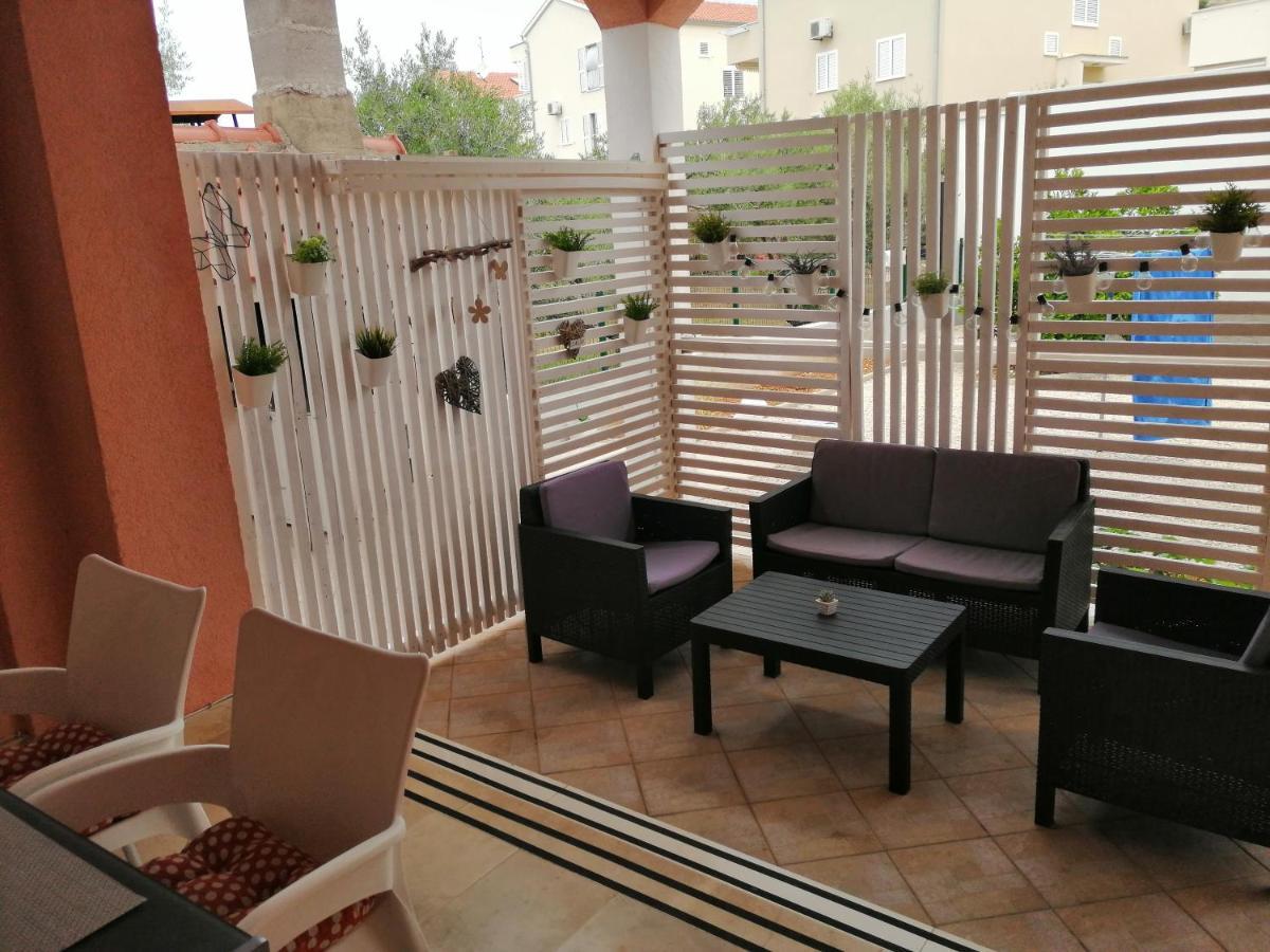 Apartman Mira Zaboric Ngoại thất bức ảnh